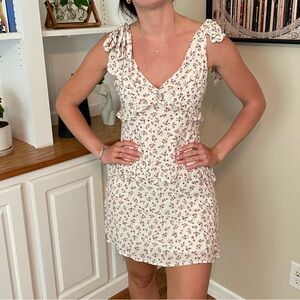 NWT Medium floral sun dress